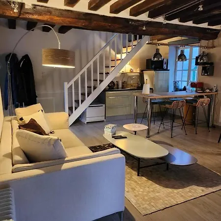 Alpesi faház Petit Romantique En Normandie Le Pin-au-Haras
